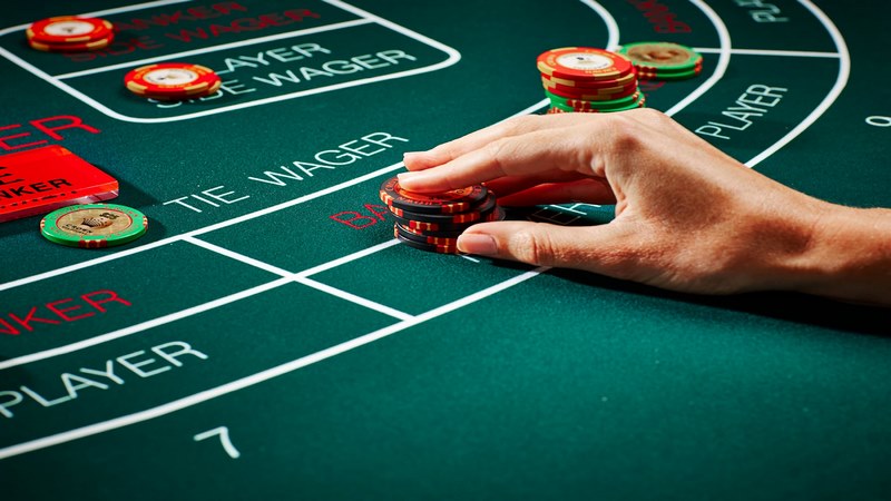 Baccarat 888B là trò chơi mang tính chiến thuật rất cao